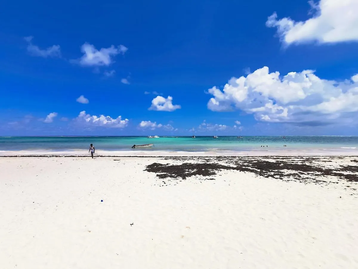 Casa Confortable 6 Huespedes En La Playa Bavaro Wifi Bbq Swimming Pool Parking Apartment Punta Cana 0*,  Dominican Republic